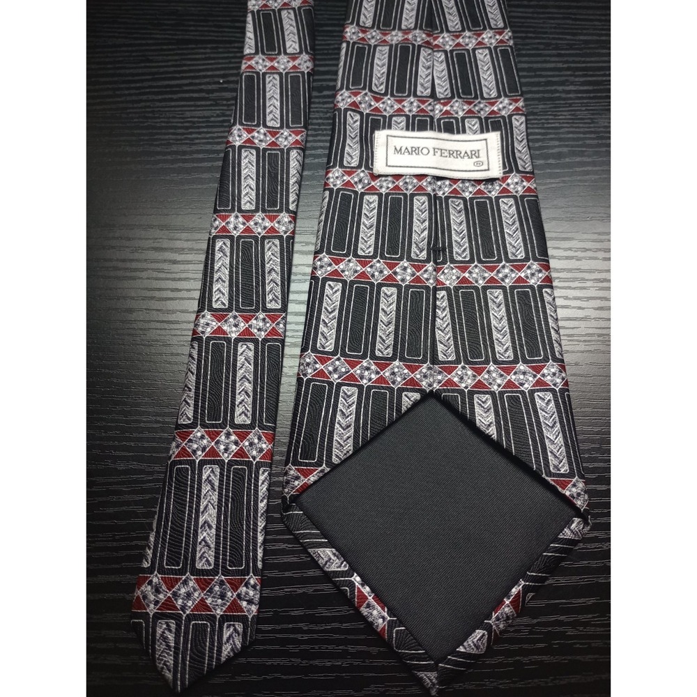 Mario Ferrari Silk Tie Geometric‎ Black Gray Red Pattern 4" Wide Classic USA